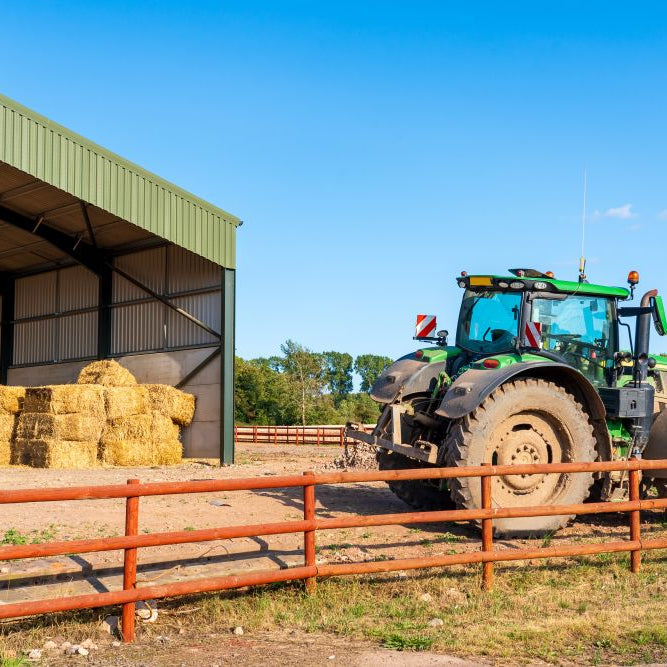 Smallholder Summer Pasture Management: Rotational Grazing, Weeds and Water (UK Guide)