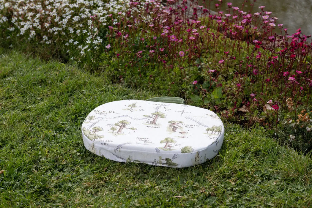 Winnie The Pooh Childrens Gardening Kneeler - Set 1 - SPECIAL OFFER - EXTRA 39% OFF - Chestnut Mill