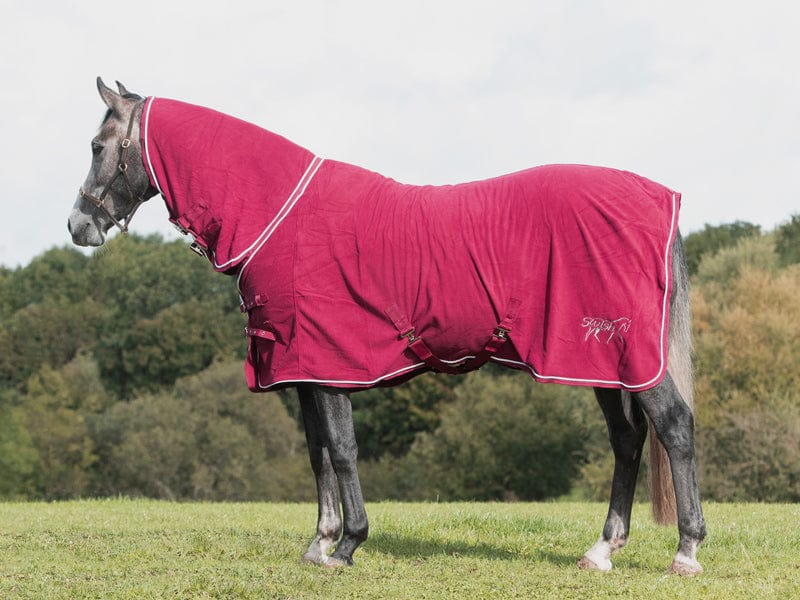 Swish Fixed-Neck Fleece Rug – Burgundy