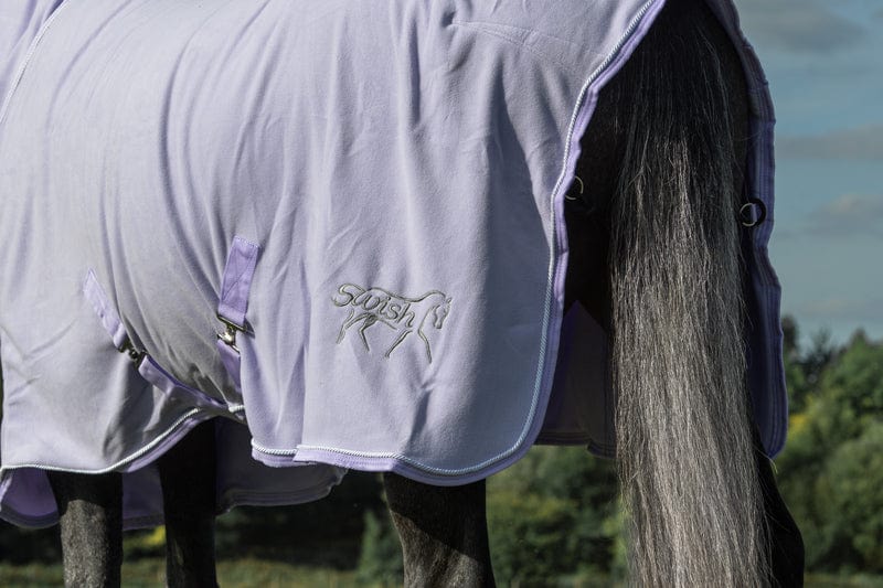 Swish Fixed-Neck Fleece Rug – Violet