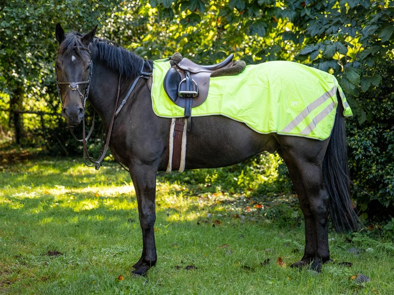 Swish Waterproof Exercise Sheet – High-Visibility Yellow