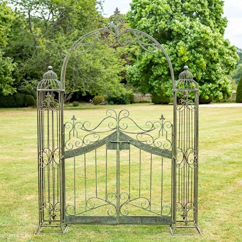 VINTAGE ARCH WITH GATES - GREEN RUSTY