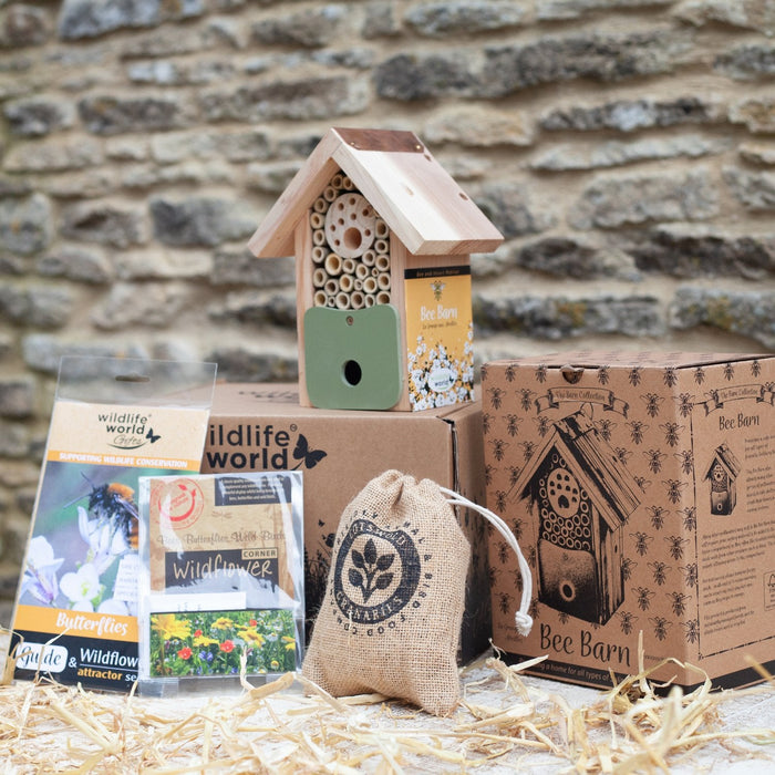For the love of Bees Gift Pack  (featuring Bee Barn)